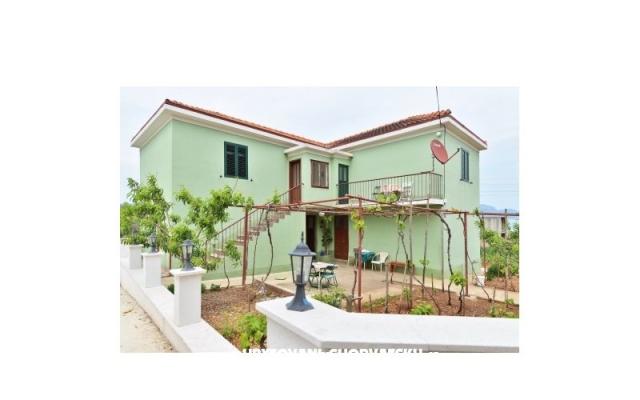 Apartament Kod Lipe - nocleg Trogir Chorwacja