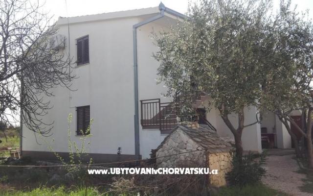Apartament Adria Poljica - nocleg Trogir Chorwacja