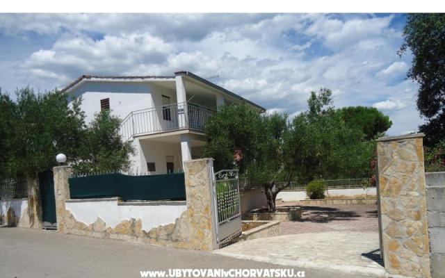 Apartament Tina - nocleg Trogir Chorwacja