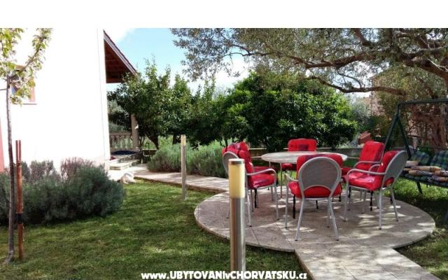 Apartamenty MAJOS - nocleg Trogir Chorwacja