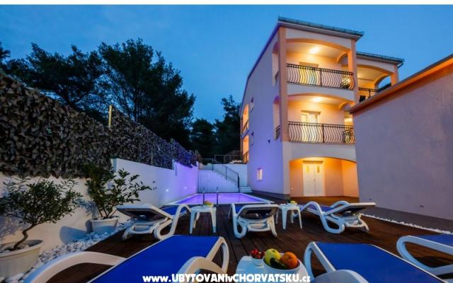 Dom wakacyjny Villa Nora - nocleg Trogir Chorwacja
