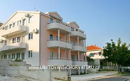 Apartamenty Kairos - anex - nocleg Trogir Chorwacja