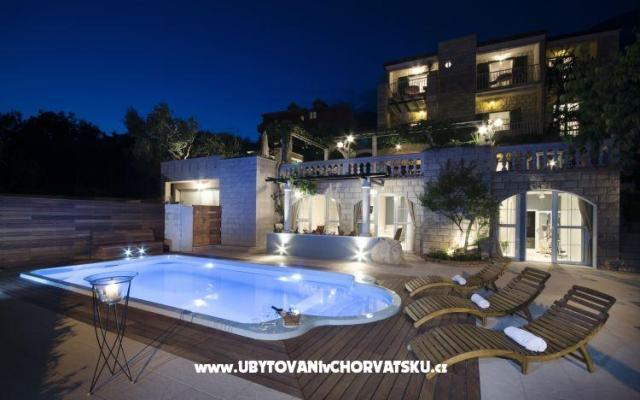 Villa Tomas Bougenvilia - nocleg Tucepi Chorwacja