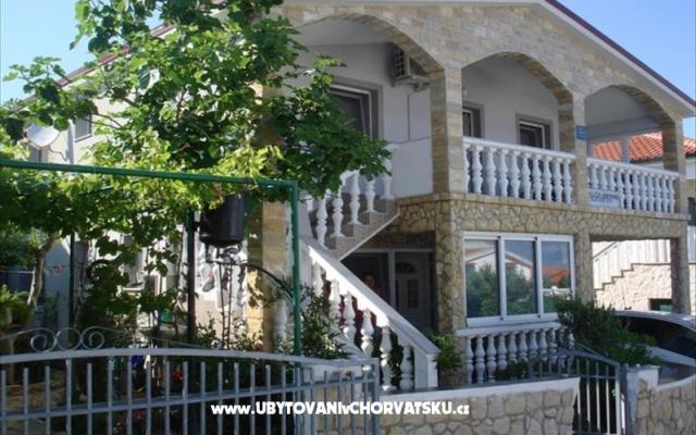 Villa Gronen - nocleg eiland Vir Chorwacja