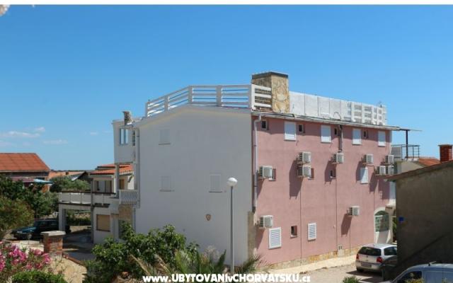 Apartamenty Marija i Josip - nocleg eiland Vir Chorwacja
