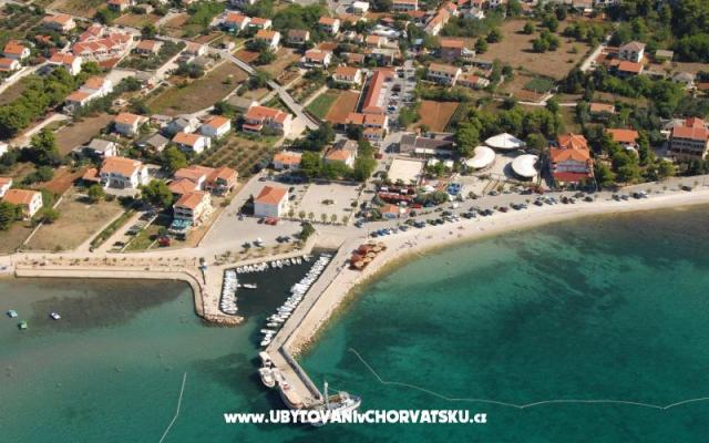 Apartamenty Nada - nocleg eiland Vir Chorwacja