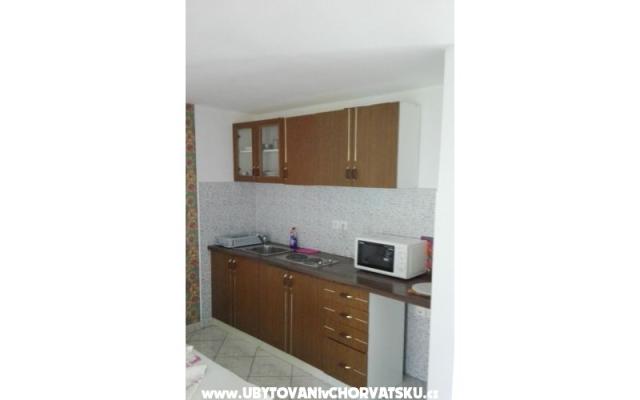 Apartamenty Anamaria - nocleg eiland Vir Chorwacja