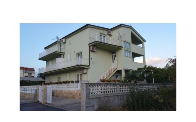 Apartament Ivan - nocleg Vodice Chorwacja