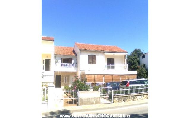 Apartament Tomislav - nocleg Vodice Chorwacja