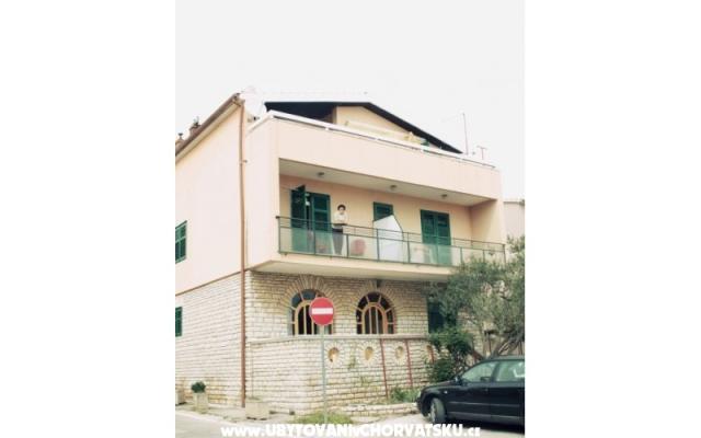 Apartamenty Andora - nocleg Vodice Chorwacja