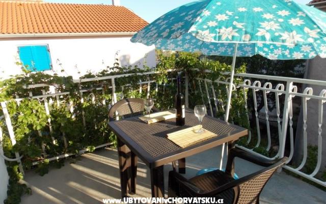Apartamenty Bakmaz - Vodice - nocleg Vodice Chorwacja