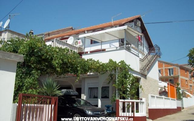 Apartamenty Leko - nocleg Vodice Chorwacja