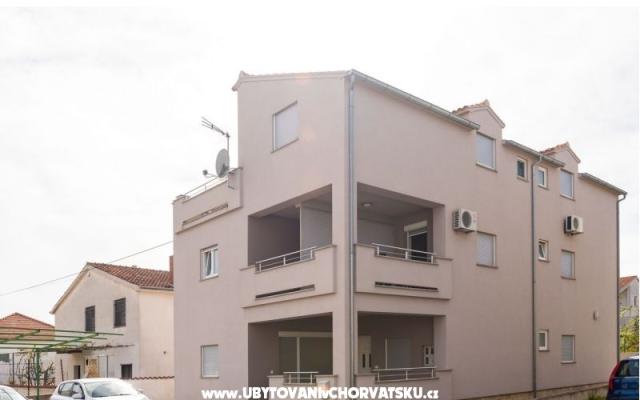 Apartamenty Summer Dom  - nocleg Vodice Chorwacja