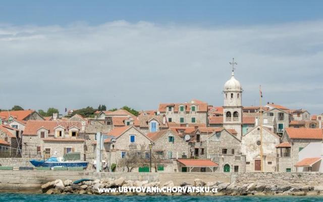Holyday Dom Prvic - nocleg Vodice Chorwacja