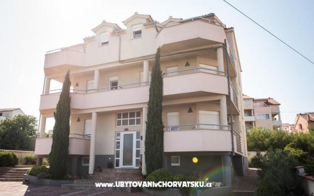 Villa Lovas - nocleg Vodice Chorwacja
