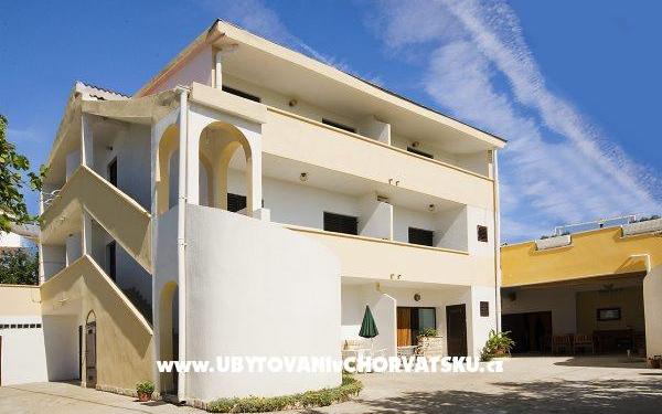 Apartament Dom Rtina - nocleg Zadar Chorwacja