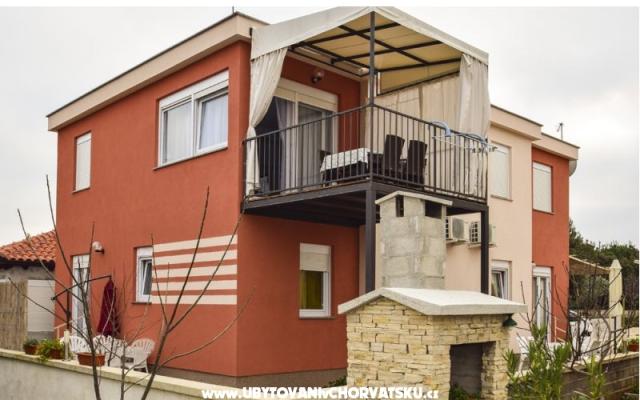 Apartamenty Sanja - nocleg Zaton Chorwacja