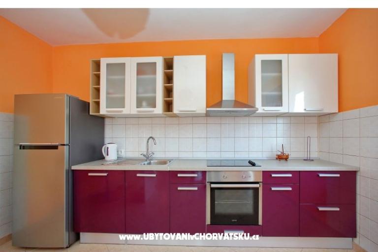 Apartament and pool Nika – foto 4