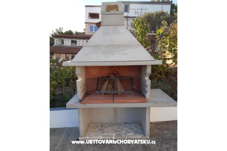 Apartament and pool Nika – foto 8