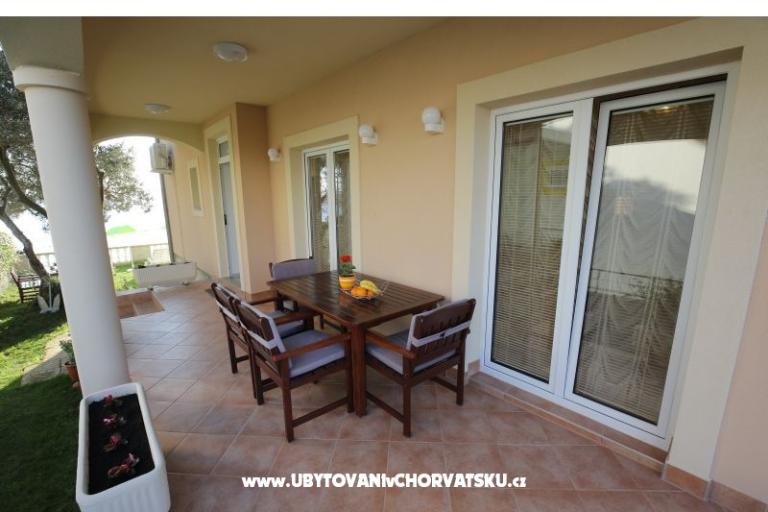 Apartamenty First row to the sea – foto 10