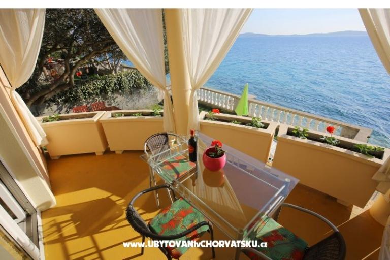 Apartamenty First row to the sea – foto 15