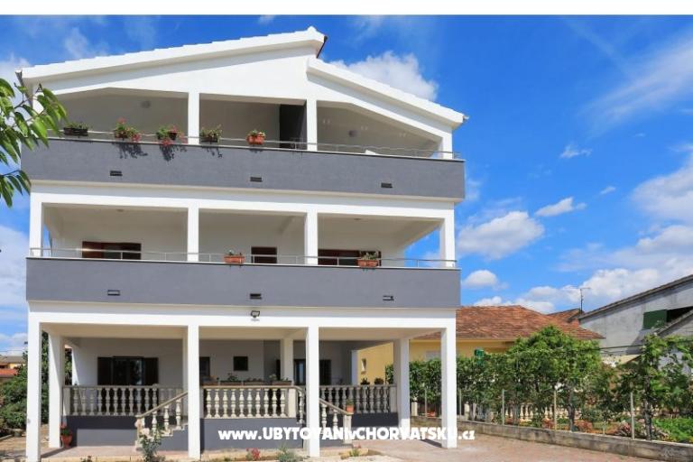 Apartamenty Tomislav – foto 2