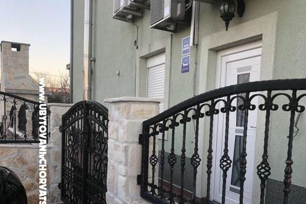 Apartamenty Denis – foto 15