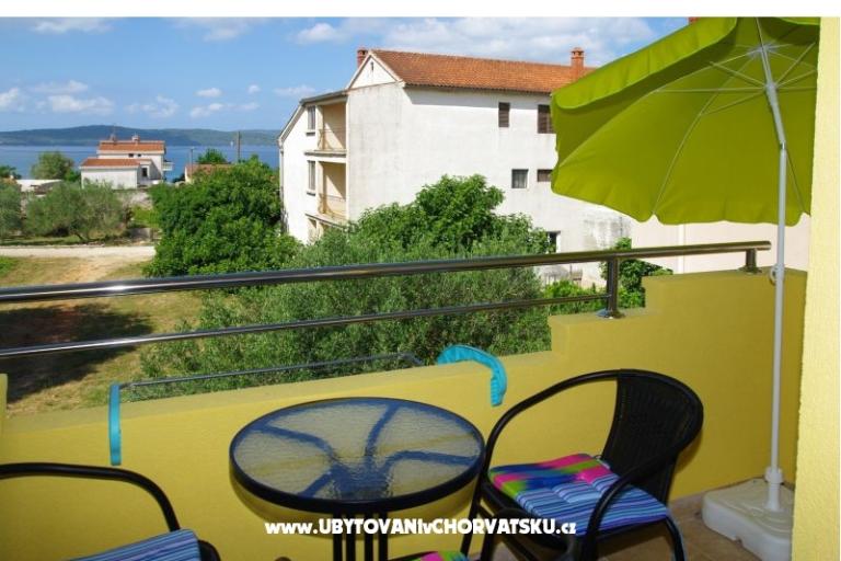 Apartamenty Lovre – foto 16