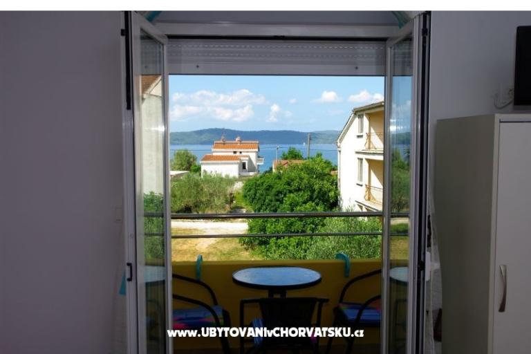 Apartamenty Lovre – foto 3