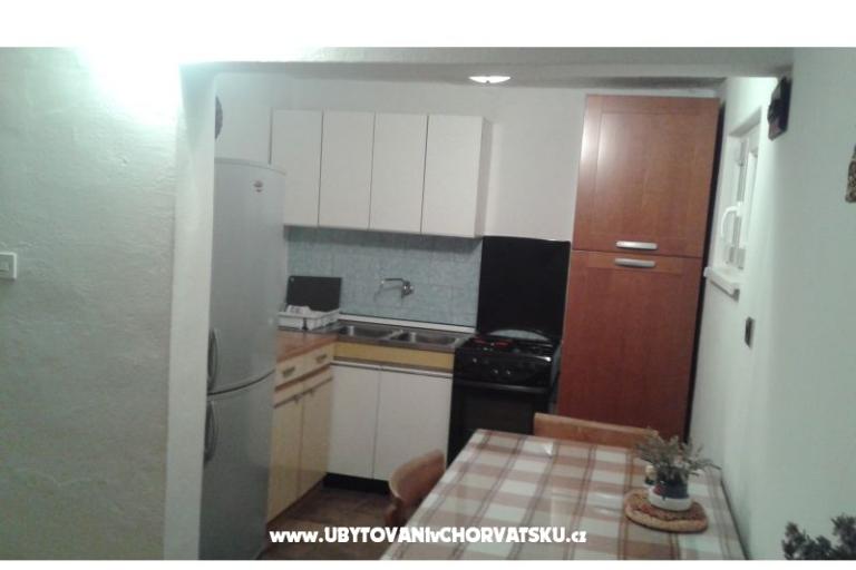 Apartamenty Vilma i Neven – foto 9