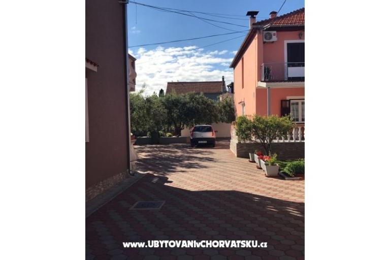 Apartamenty i Pokoje Ivo – foto 2