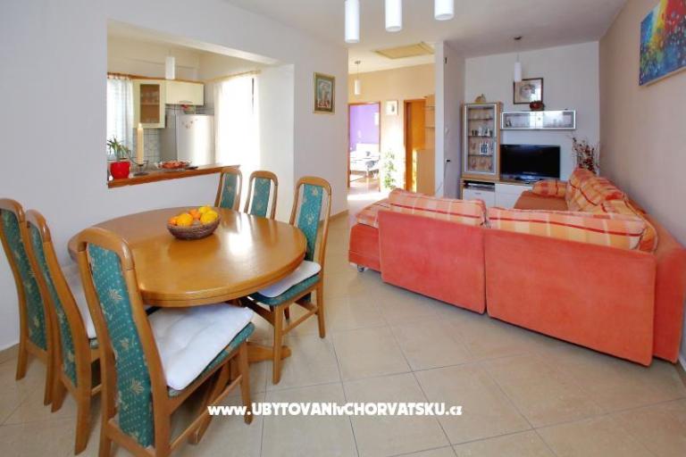 Apartamenty Ana – foto 2