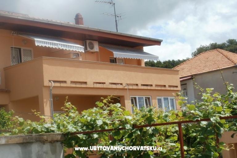 Apartamenty and Pokoje Nediljko – foto 2