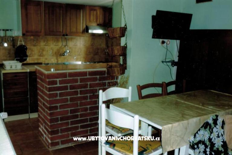Apartamenty Kvarantan i Karabatić  – foto 10