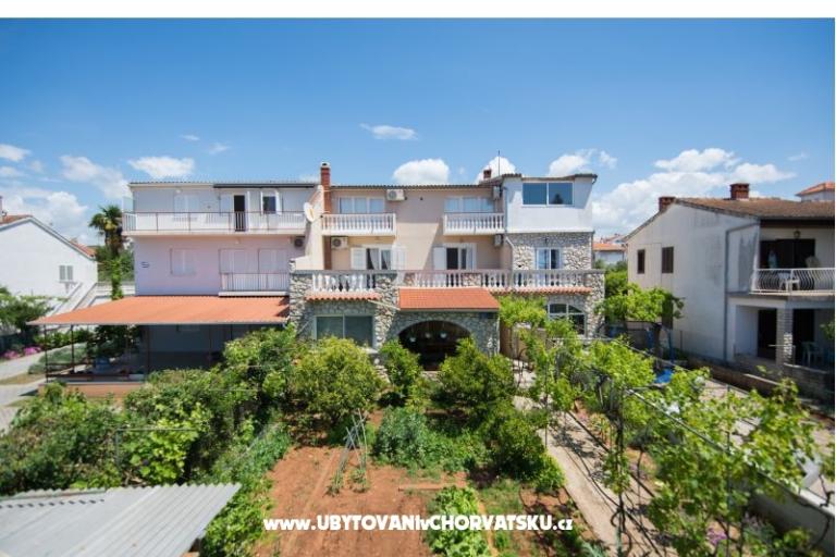 Apartament Anastazija i sobe RoLo uz  – foto 3