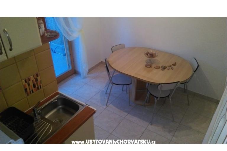 Apartament Restović – foto 11