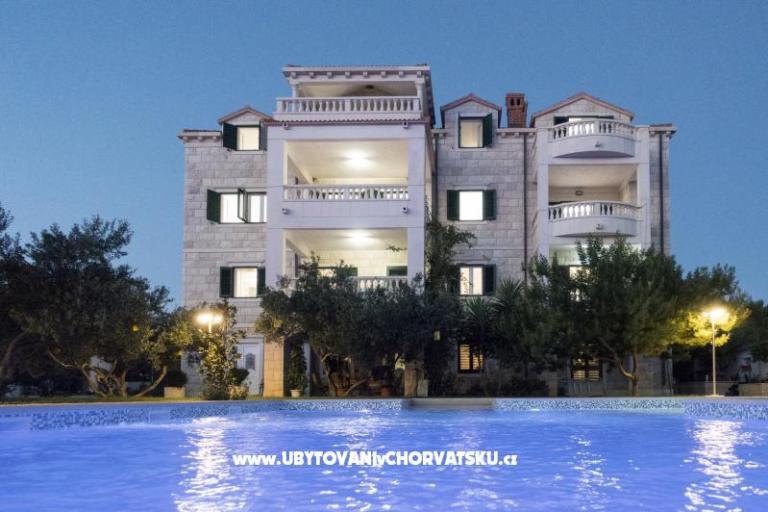 Luxury Apartamenty z basenem – foto 3