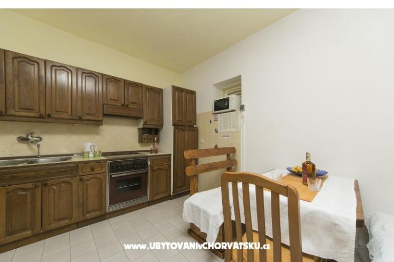 Apartamenty Ankica-Jurica Brela – foto 9