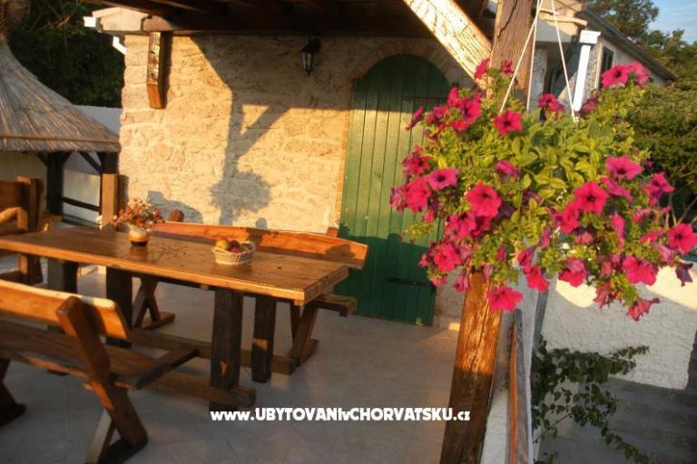 Stone Brela- swimming pool, grill – foto 6