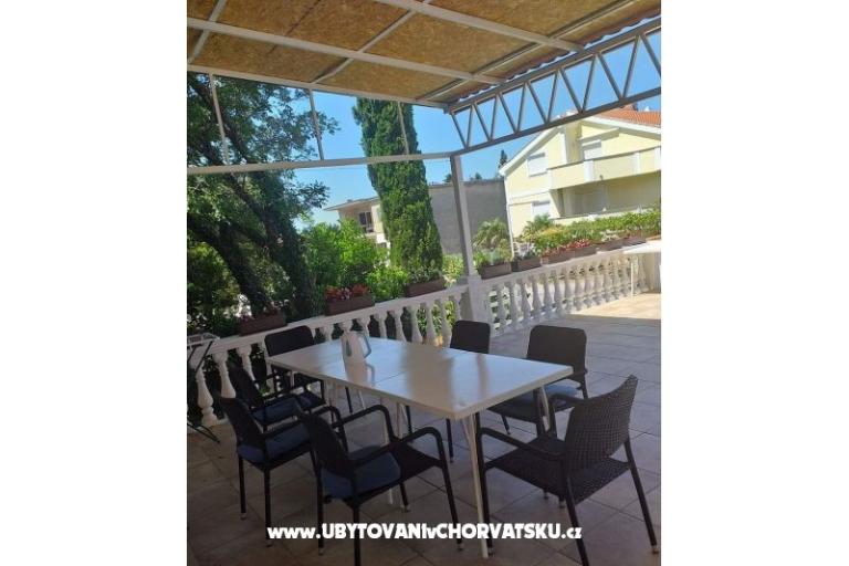 Apartamenty ĐINA Selce – foto 10