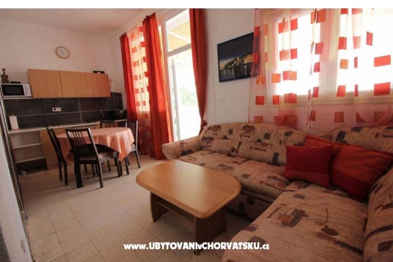 Apartamenty ĐINA Selce – foto 13