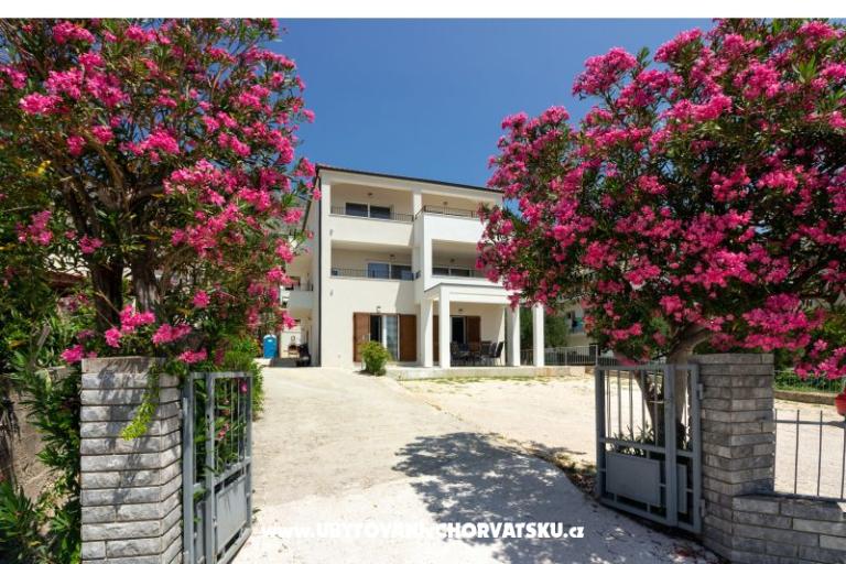 Apartamenty Ljubica – foto 2