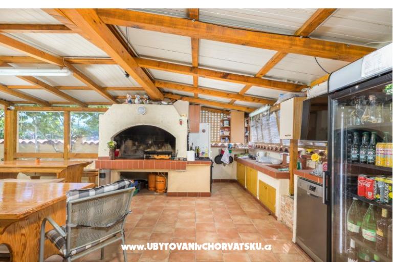 Apartamenty Ana-Maria – foto 4