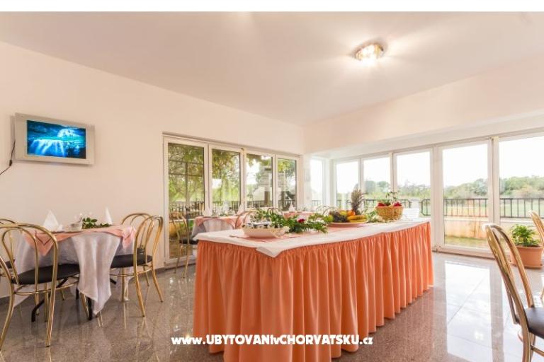 Apartamenty Mihaela – foto 7