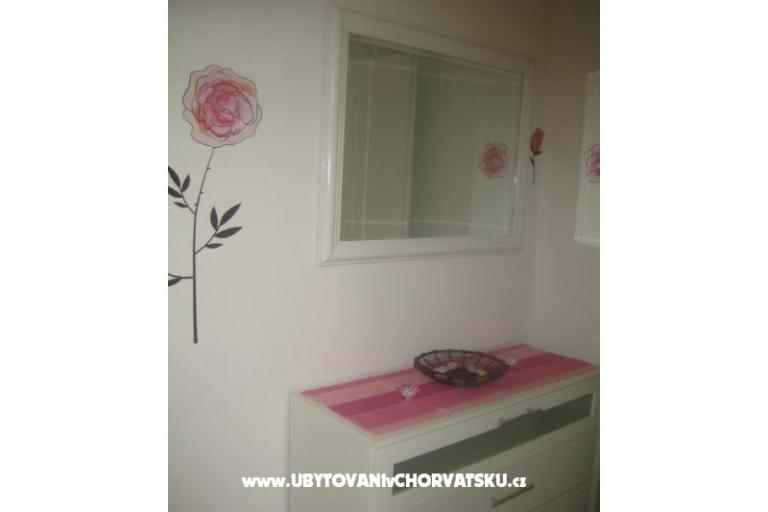 Apartamenty Roje Sv. Filip i Jakov – foto 6