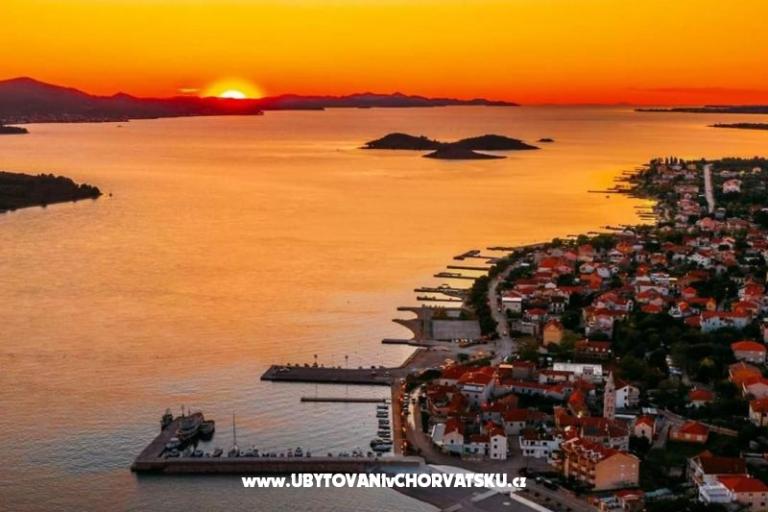 Dalmatinska kamena kuća – foto 20