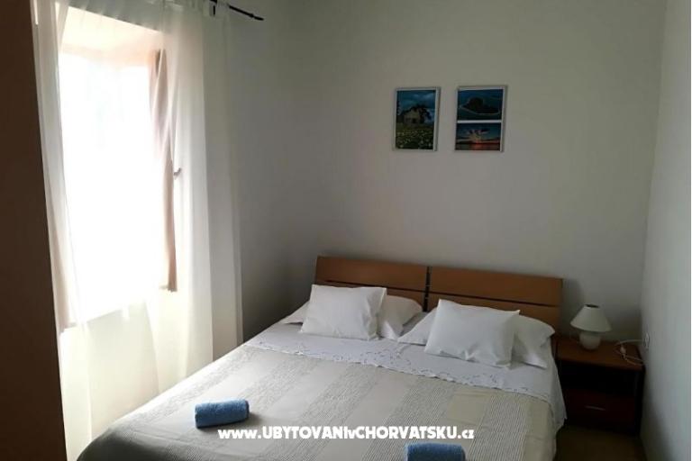 Dalmatinska kamena kuća – foto 8