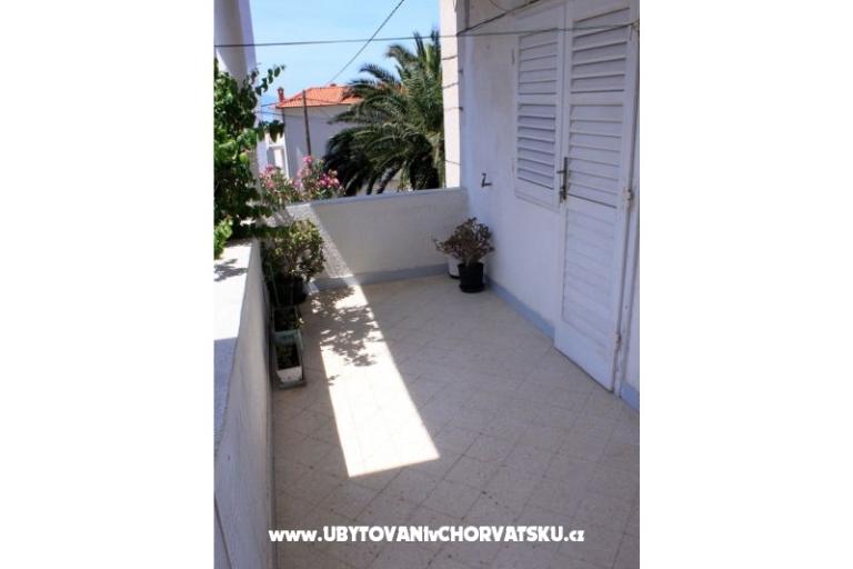 Pokoje Katja Gradac center – foto 15