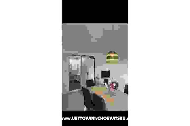 Home alone – foto 4