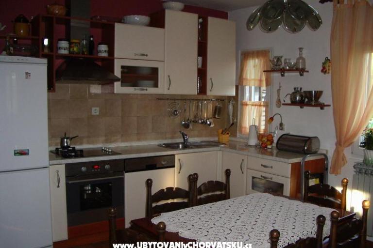 Apartament Buterin – foto 4